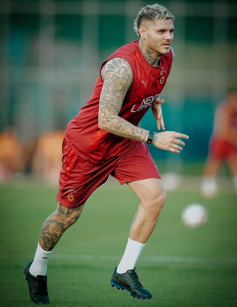 Mauro Icardi entrenandose con el Galatasaray. (Foto: @mauroicardi)