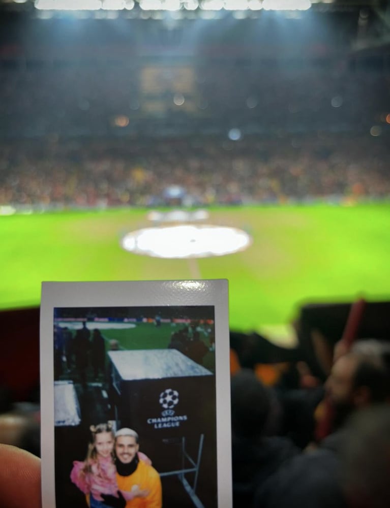 Mauro Icardi posteó las fotos más dulces de su hija Isabella alentándolo en la cancha: “Mi vida”