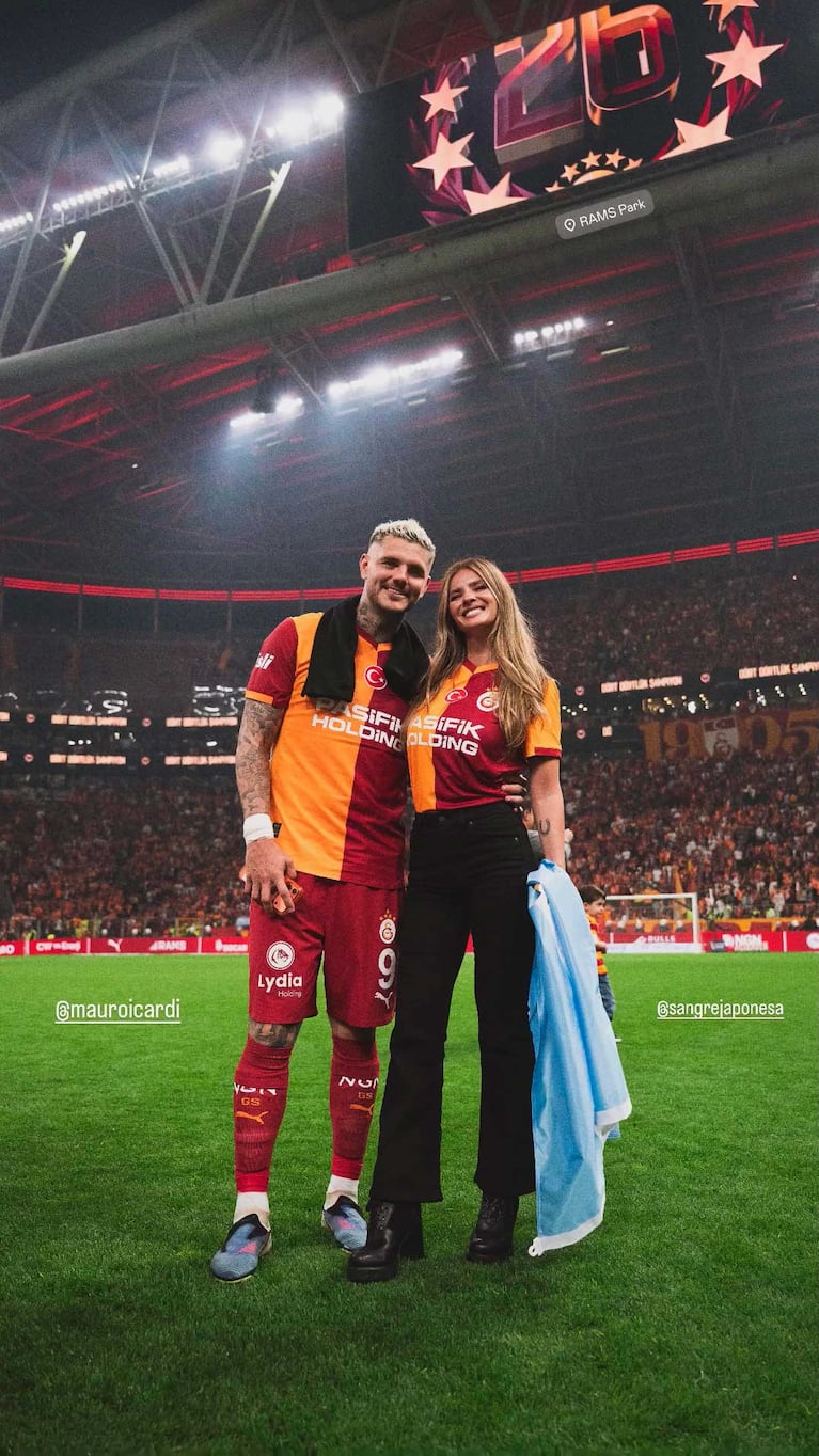 Mauro Icardi y China Suárez tras el nuevo campeonato del Galatasaray (Foto: Instagram @mauroicardi)