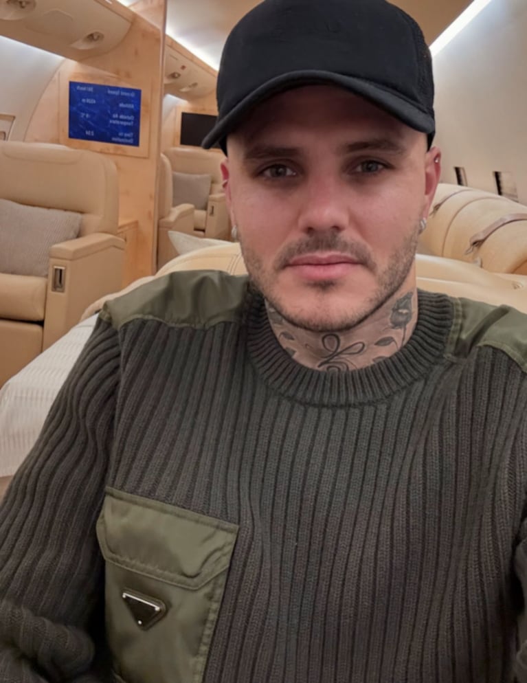 Mauro mostró cómo es viajar en un avión privado.