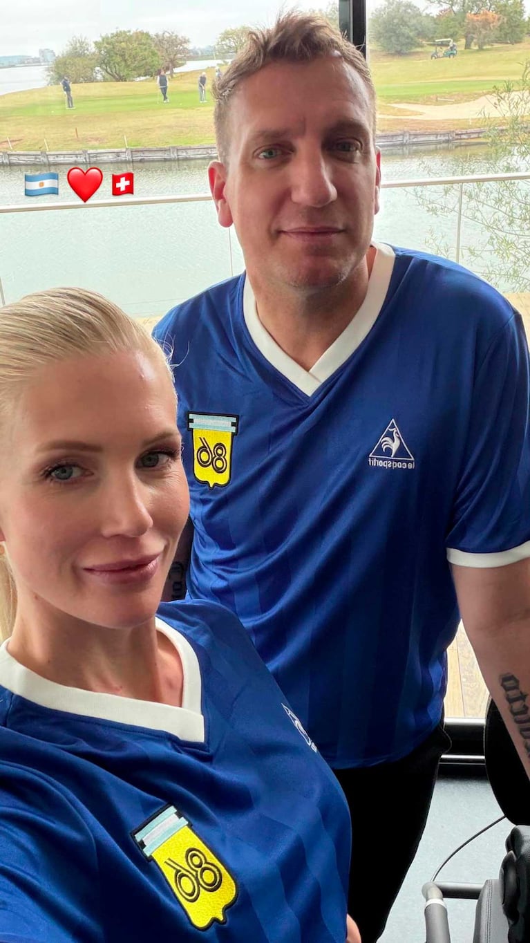Maxi Lópes compartió una foto con su esposa (Foto: Instagram @officialmaxilopez)