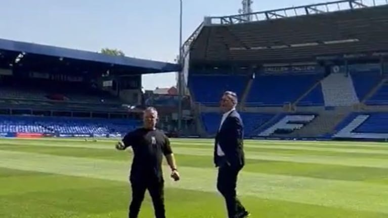 Maxi López en el estadio de Birmingham