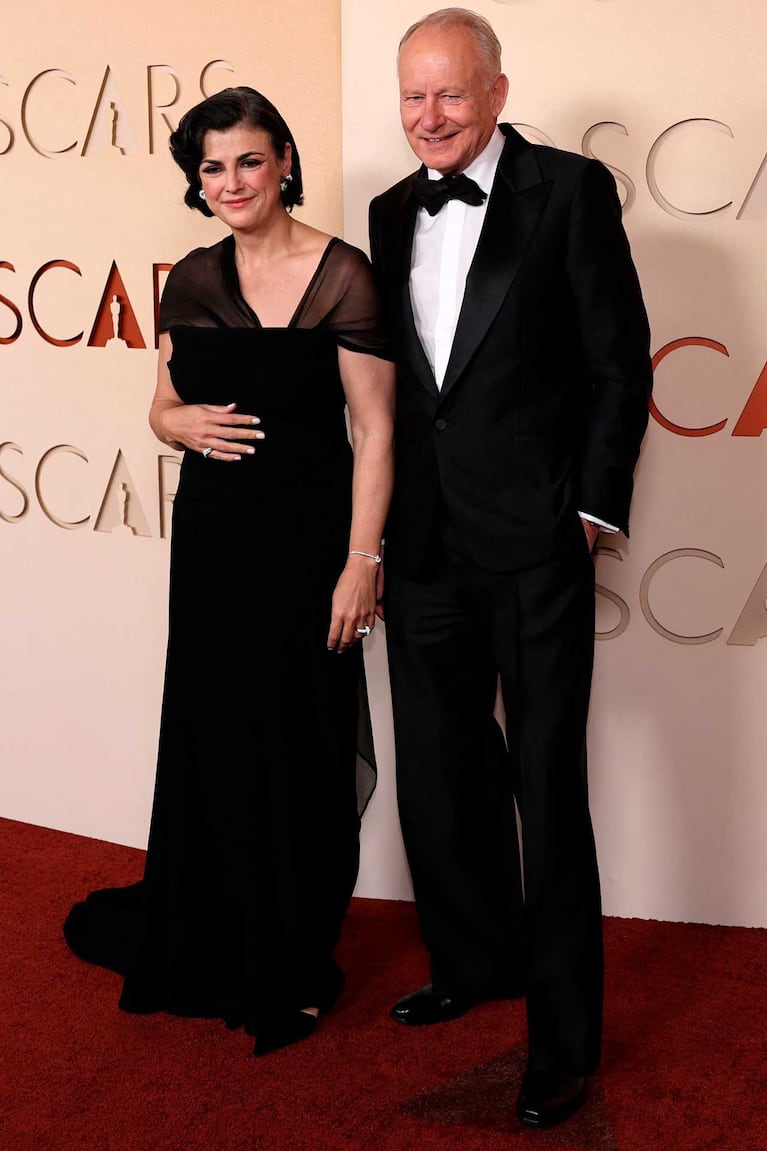 Megan Everett y Stellan Skarsgard (Foto: REUTERS--Daniel Cole)