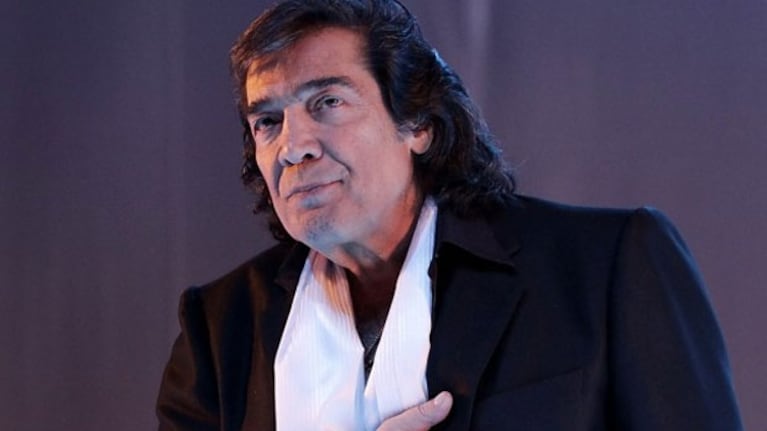 Mejora la salud de Cacho Castaña: "Tiene un equilibrio endeble, pero se está poniendo de pie" (Foto: Web)