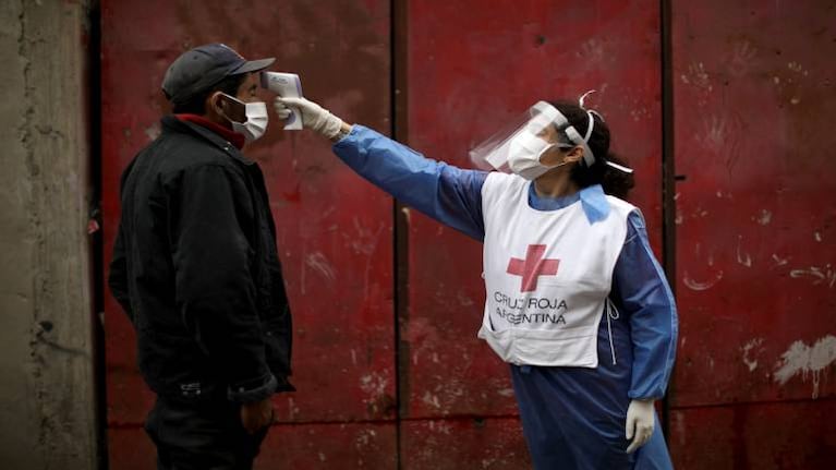Mejoran en Rosario los índices epidemiológicos de coronavirus y piden a la población no relajarse
