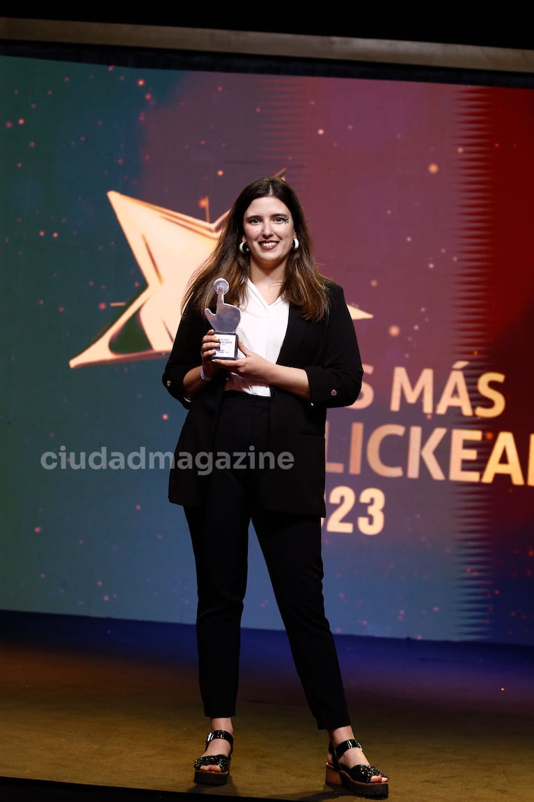 Melina, creadora de @entresustos, ganó cómo tiktokera del año en Los Más Clickeados 2023.