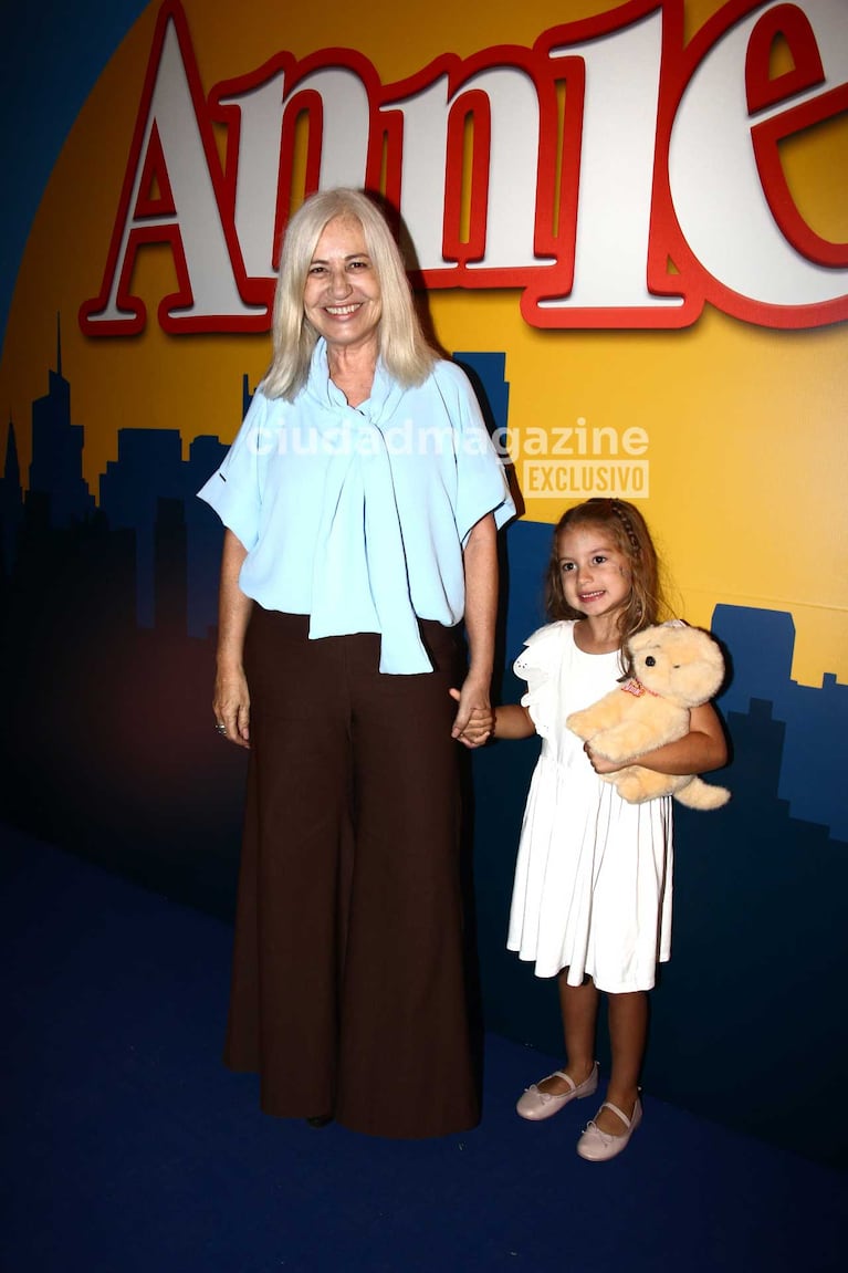 Mercedes Morán y familia (Foto: Movilpress)