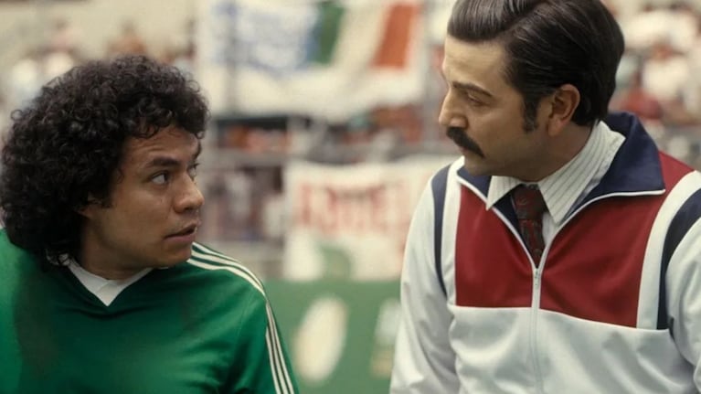 México 86, en Netflix, está lejos de las gambetas y goles de Maradona en la cancha.