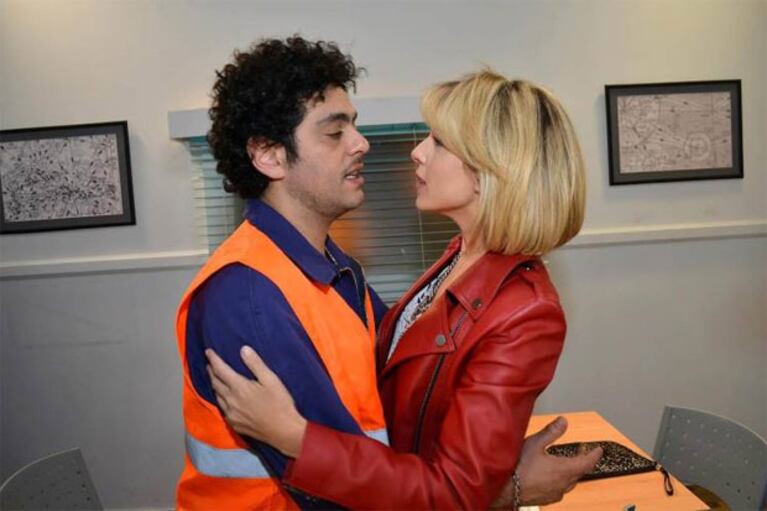 Mey García del Río (Carla Peterson) y Rubén D Onofrio (Alberto Ajaka).