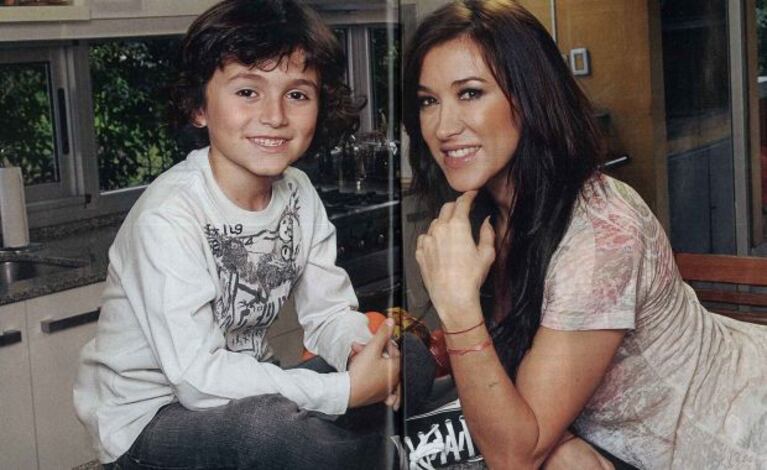 "Mi hijo es un sol", cuenta Valeria Archimó orgullosa. (Foto: revista Caras)