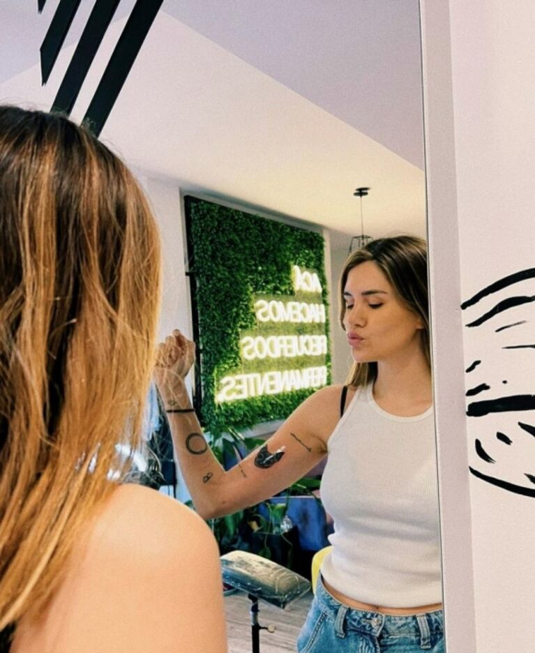 Mica Tinelli se hizo un tattoo en honor a su mascota: "Por siempre en mi piel"