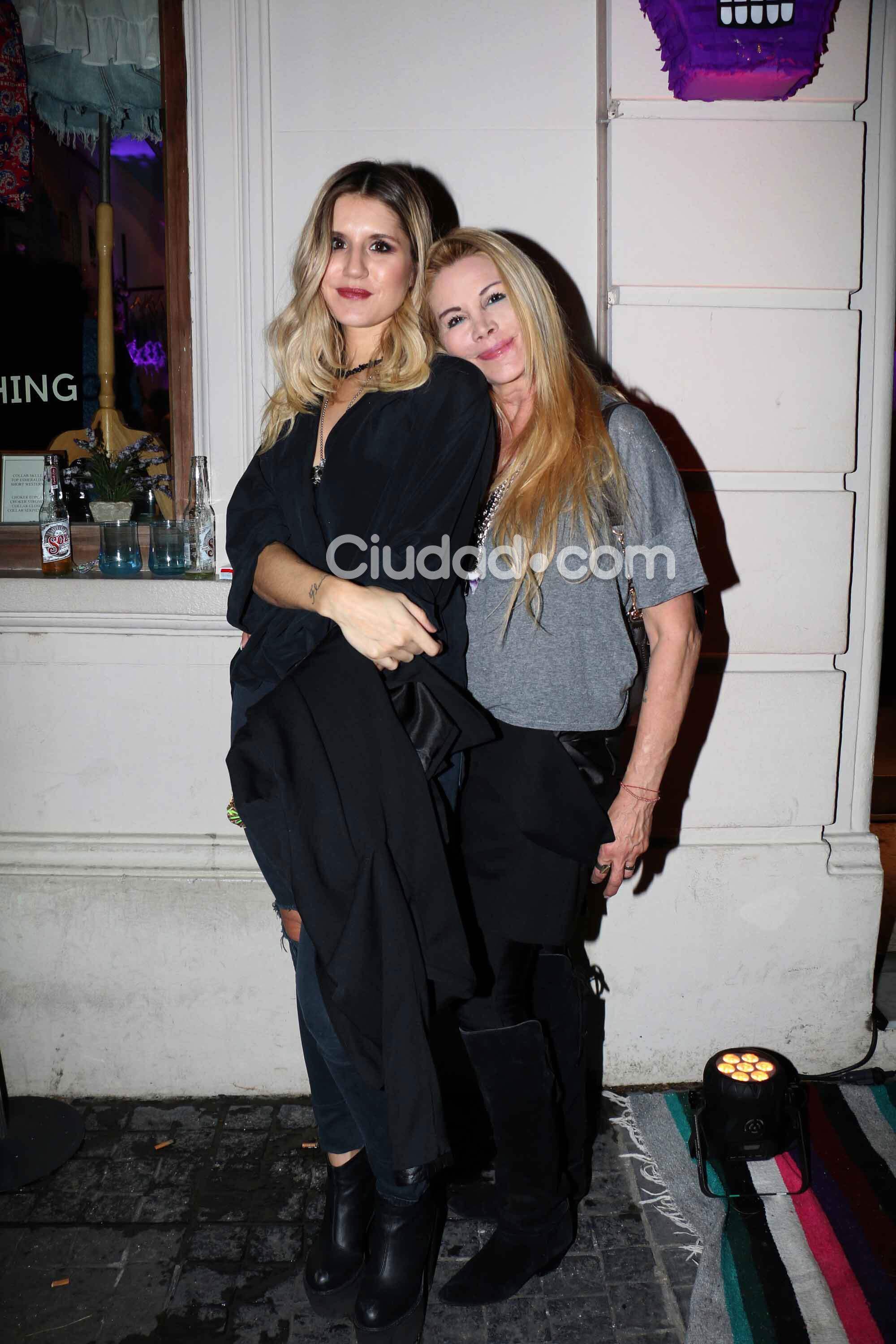 Mica Tinelli y Soledad Aquino. (Foto: Movilpress)
