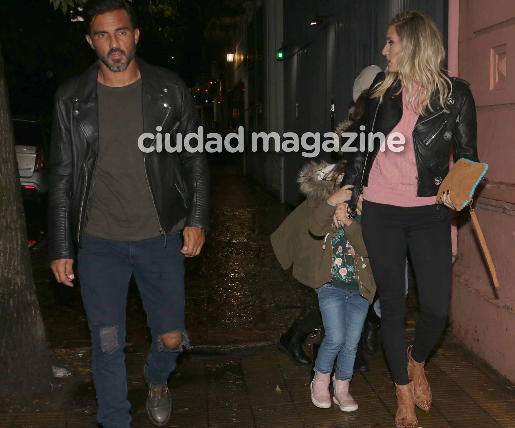 Mica Viciconte celebró con Cubero y sus hijas en Palermo (Fotos: Movilpress).