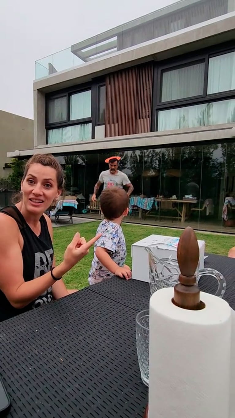 Mica Viciconte quedó en shock por un sorpresivo comentario de su hijo a Fabián Cubero: el video