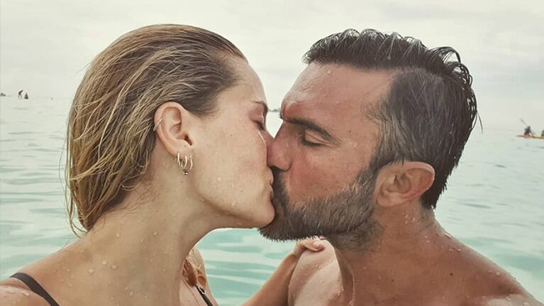 Mica y Fabi celebraron sus dos años de noviazgo en la red.
