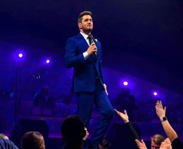 Michael Bublé reveló el especial motivo por el que empezó a mostrar a sus hijos, Noah, Elías y Vida