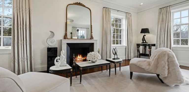 Michael Douglas y Catherine Zeta-Jones venden su mansión de lujo en Nueva York: por qué le bajaron el precio | Créditos: One Key MLS