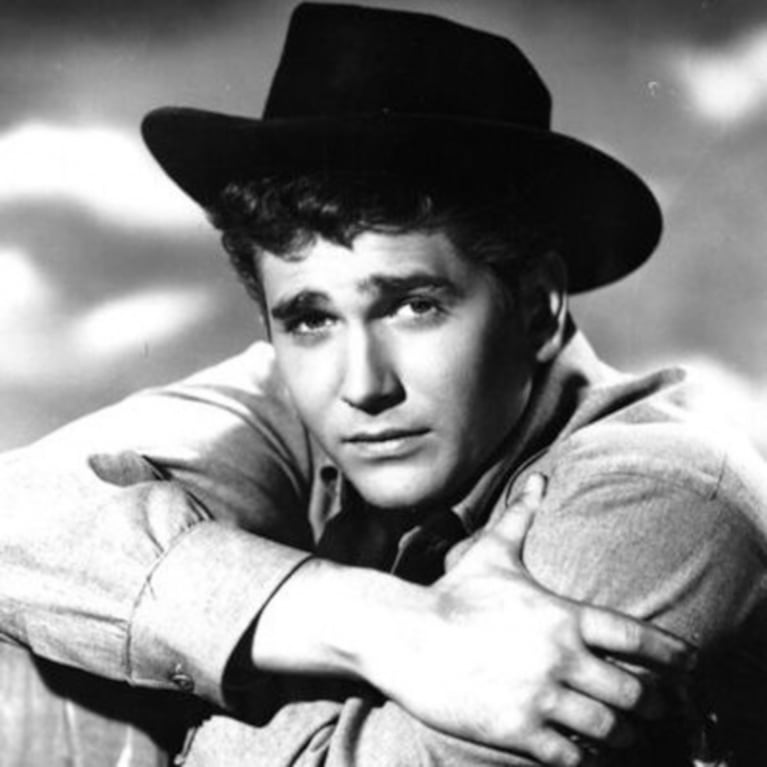 Michael Landon como Litlle Joe en la serie Bonanza.