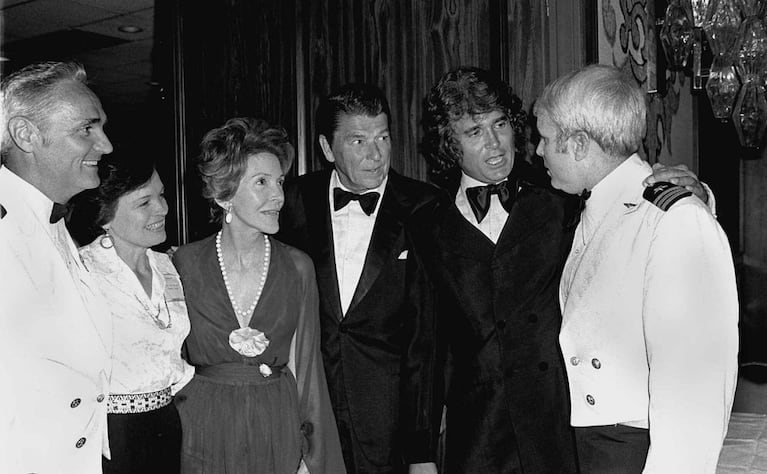 Michael Landon con Ronald Reagan y su esposa Nancy