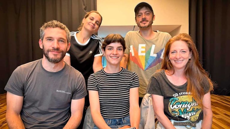 Michel Noher, Sabrina Garciarena, Malena Sánchez,  Tomás Fonzi y Dalia Elnecavé.