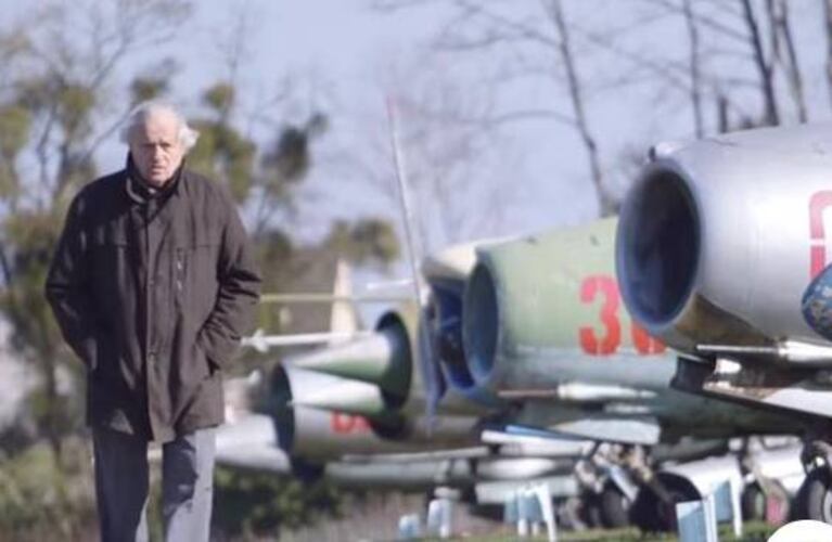 Michel Pont, el millonario que colecciona aviones en un castillo de Francia