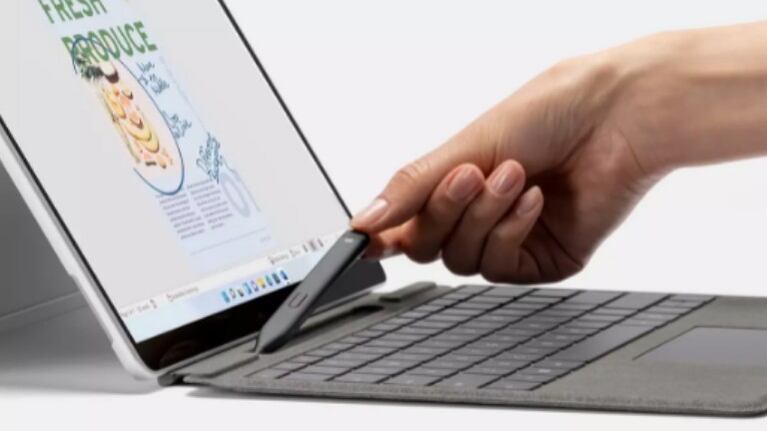 Microsoft lanza el Surface Pro 8 de 13 pulgadas en España