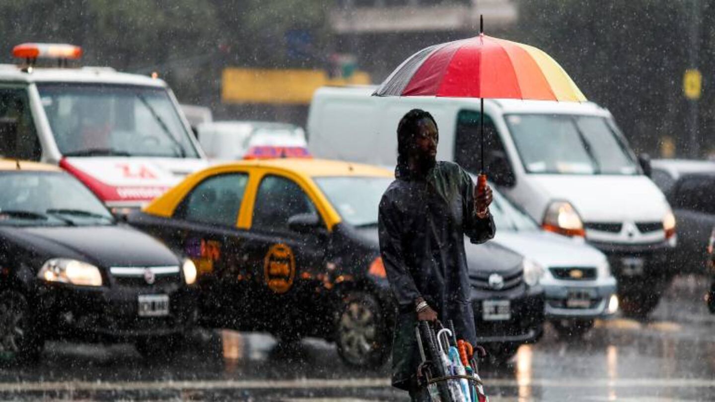 Miércoles lluvioso en Capital y alrededores: ¿cómo sigue lo que resta de la semana?