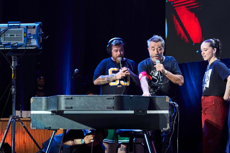 Migue, Pablo y Mery Granados