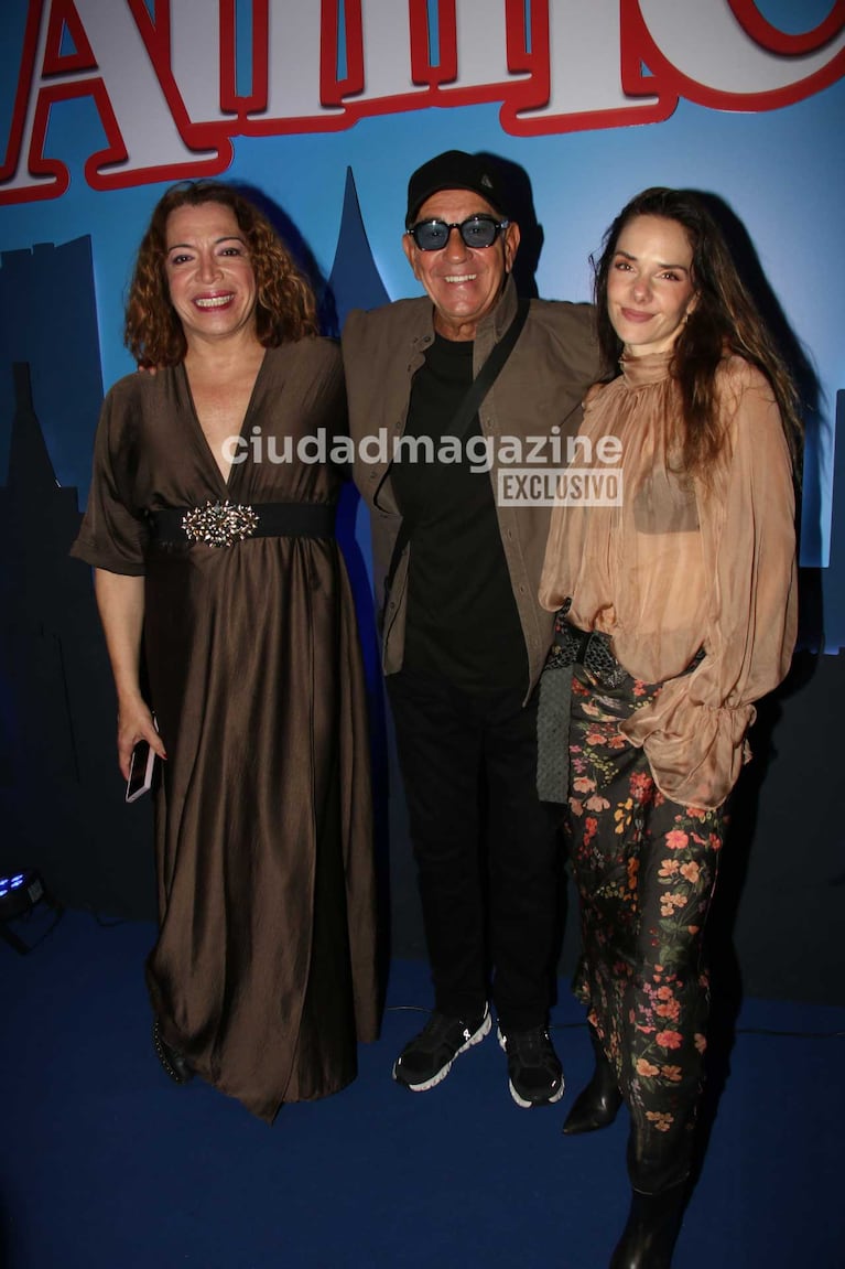 Miguél Ángel Rodríguez, Lizy Tagliani y Julieta Nair Calvo (Foto: Movilpress)
