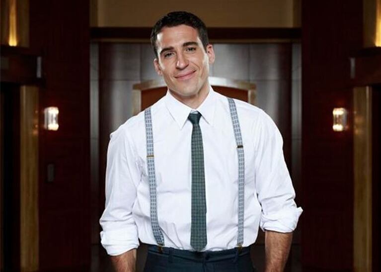 Miguel Ángel Silvestre: razones para enloquecer por el sexy protagonista de Velvet 