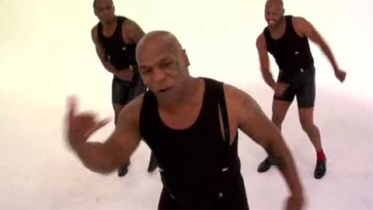 Mike Tyson ahora rapea