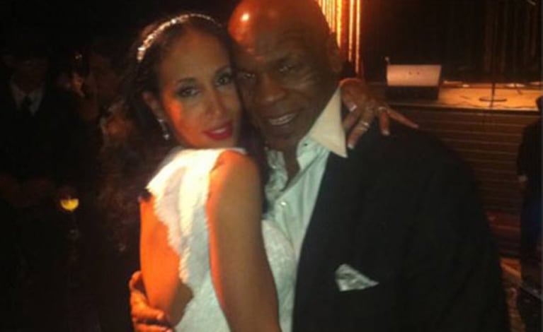 Mike Tyson y Lakiha Spicer, recién casados en Las Vegas. (Foto: tmz.com)