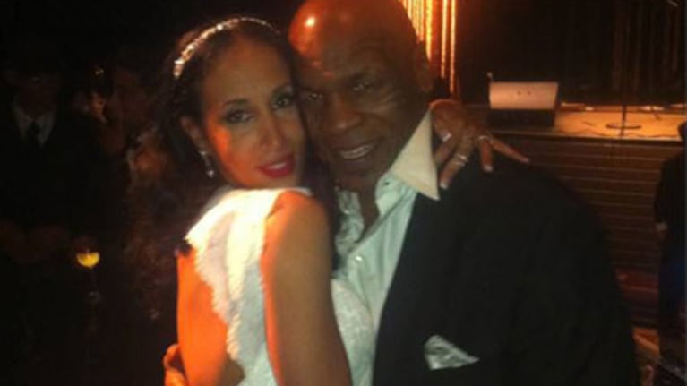 Mike Tyson y Lakiha Spicer, recién casados en Las Vegas. (Foto: tmz.com)