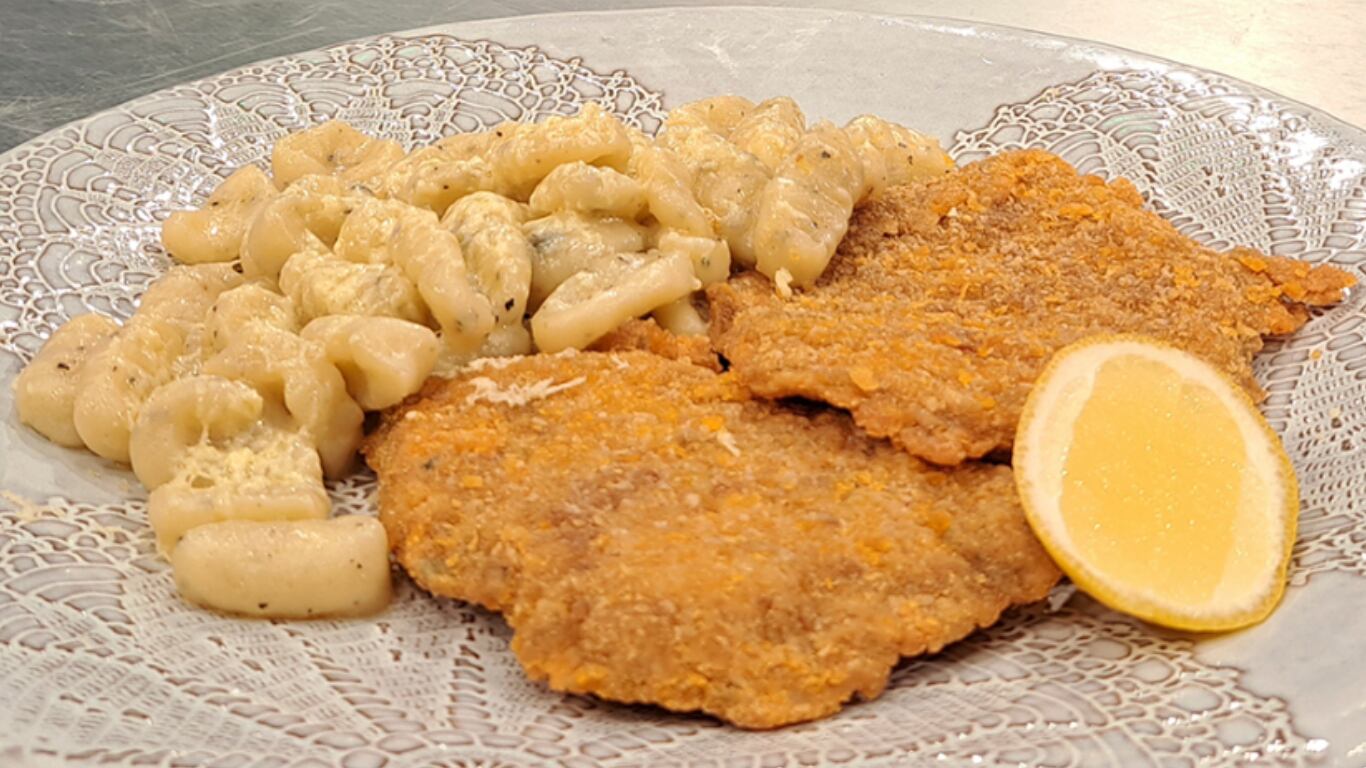 milanesa, crispy, ñoquis, sémola