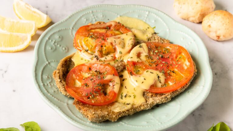 Milanesa de berenjena a la napolitana: la receta saludable para tener en tu cocina 