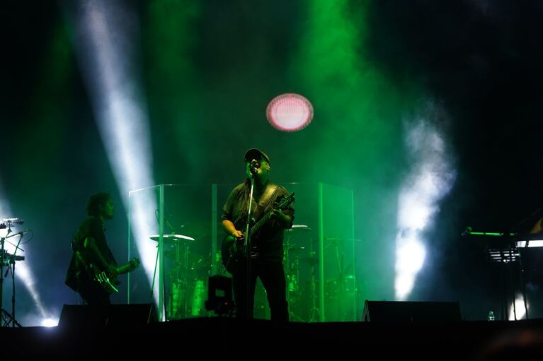 Miles de personas vibraron al ritmo de Las Pelotas y Damas Gratis