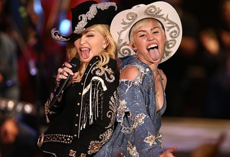 Miley Cyrus y Madonna hicieron un dueto muy picante para el MTV Unplugged. (Foto: Web)