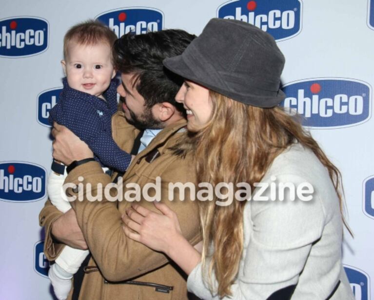 ¡Mimos y juegos! Cumbre de papis famosos junto a sus hijos en la noche porteña