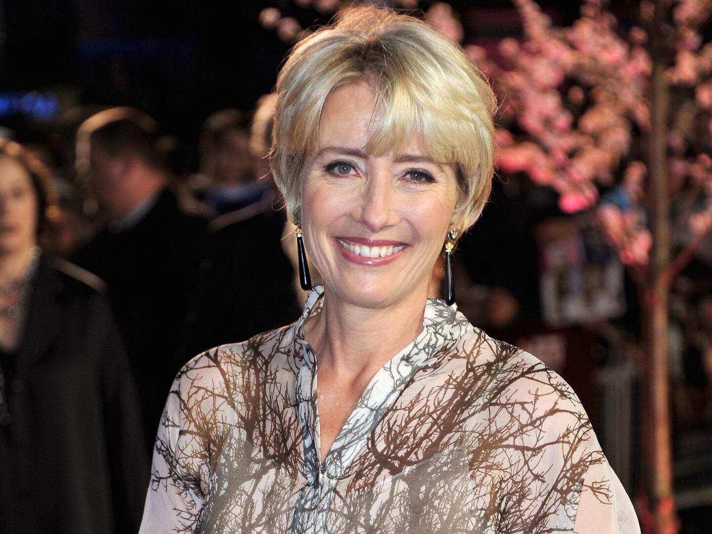 Mirá cómo Emma Thompson le dio vida a la excéntrica Trelawney en Harry Potter 