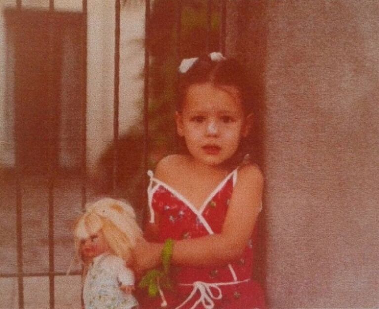 Mirá cómo se veía Pampita a los 3 años: "Recuerdos de La Pampa"