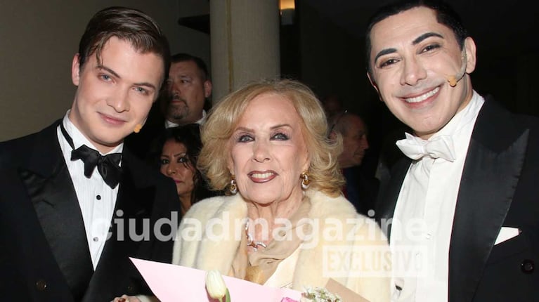 Mirtha Legrand con Oscar Lajad y Alan Madanes (Foto: Movilpress)