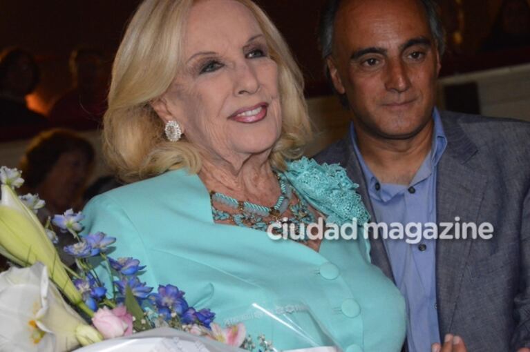 Mirtha Legrand, espectadora de lujo en el estreno teatral de Juana Viale en Mar del Plata