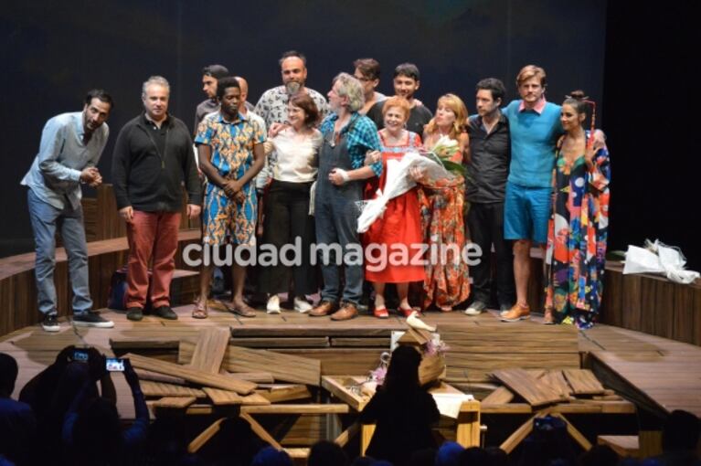 Mirtha Legrand, espectadora de lujo en el estreno teatral de Juana Viale en Mar del Plata