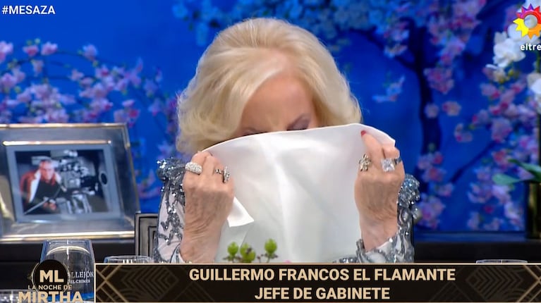 Mirtha Legrand hizo una inesperada pregunta sobre Javier Milei y le dio vergüenza: “Me voy a tapar la cara”