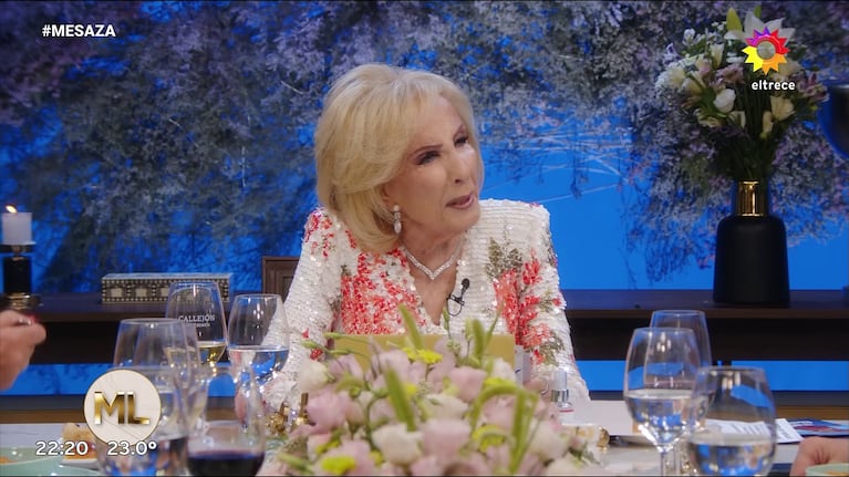 Mirtha Legrand impactada con las escenas de violencia y sexo de Verónica Llinás y la China Suárez en En el Barro (Foto: captura de eltrece).