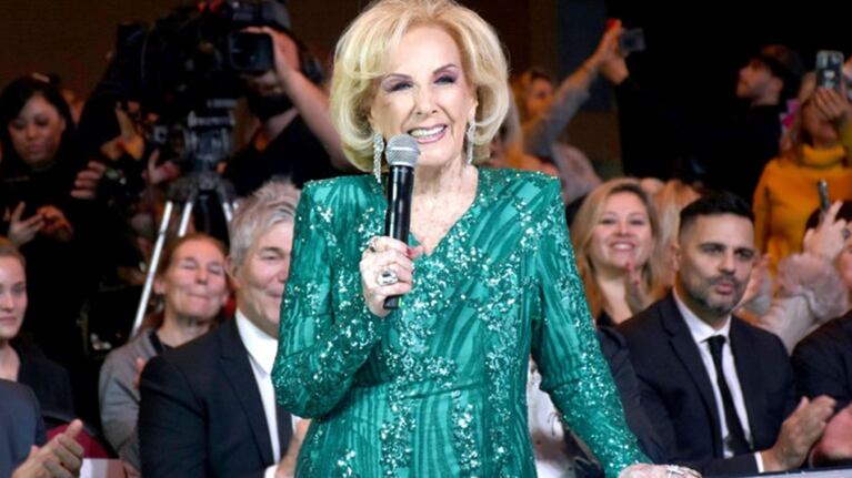 Mirtha Legrand le puso brillo al Silkey Moda & Coiffer 2024