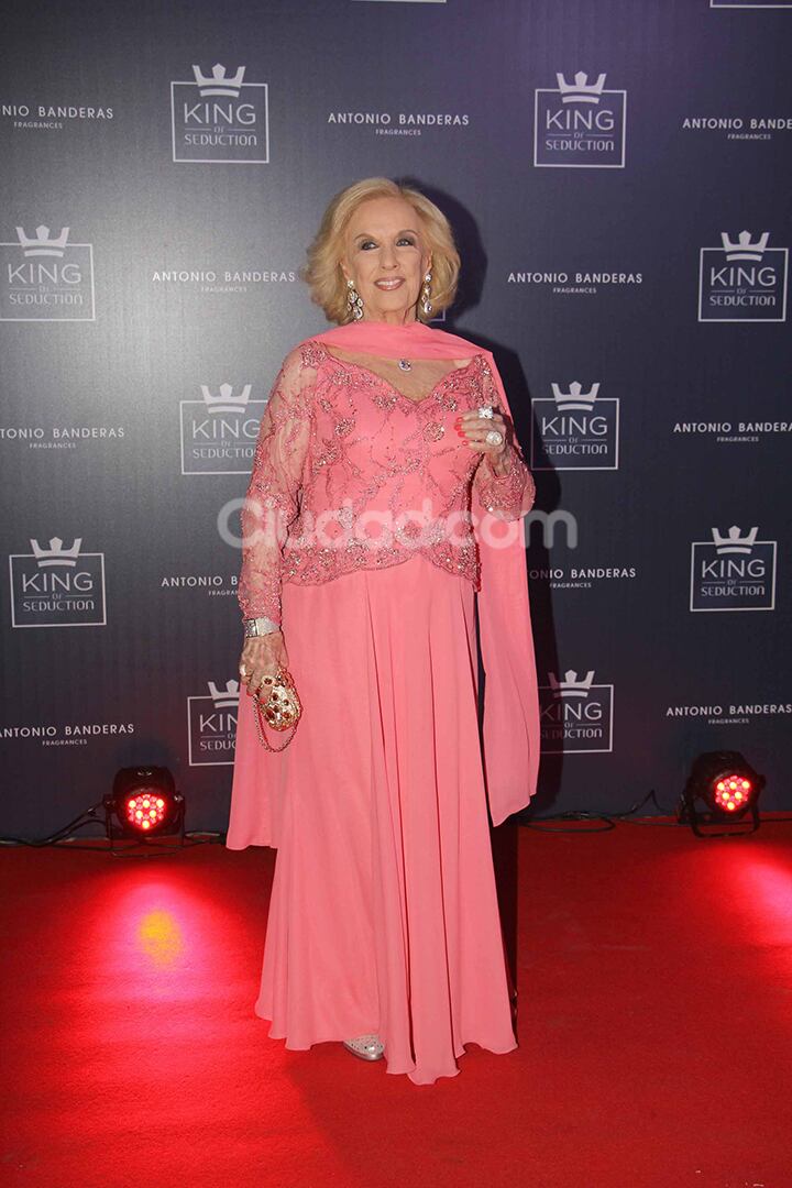 Mirtha Legrand, súper elegante  en la gala de Antonio Banderas. (Foto: Movilpress)