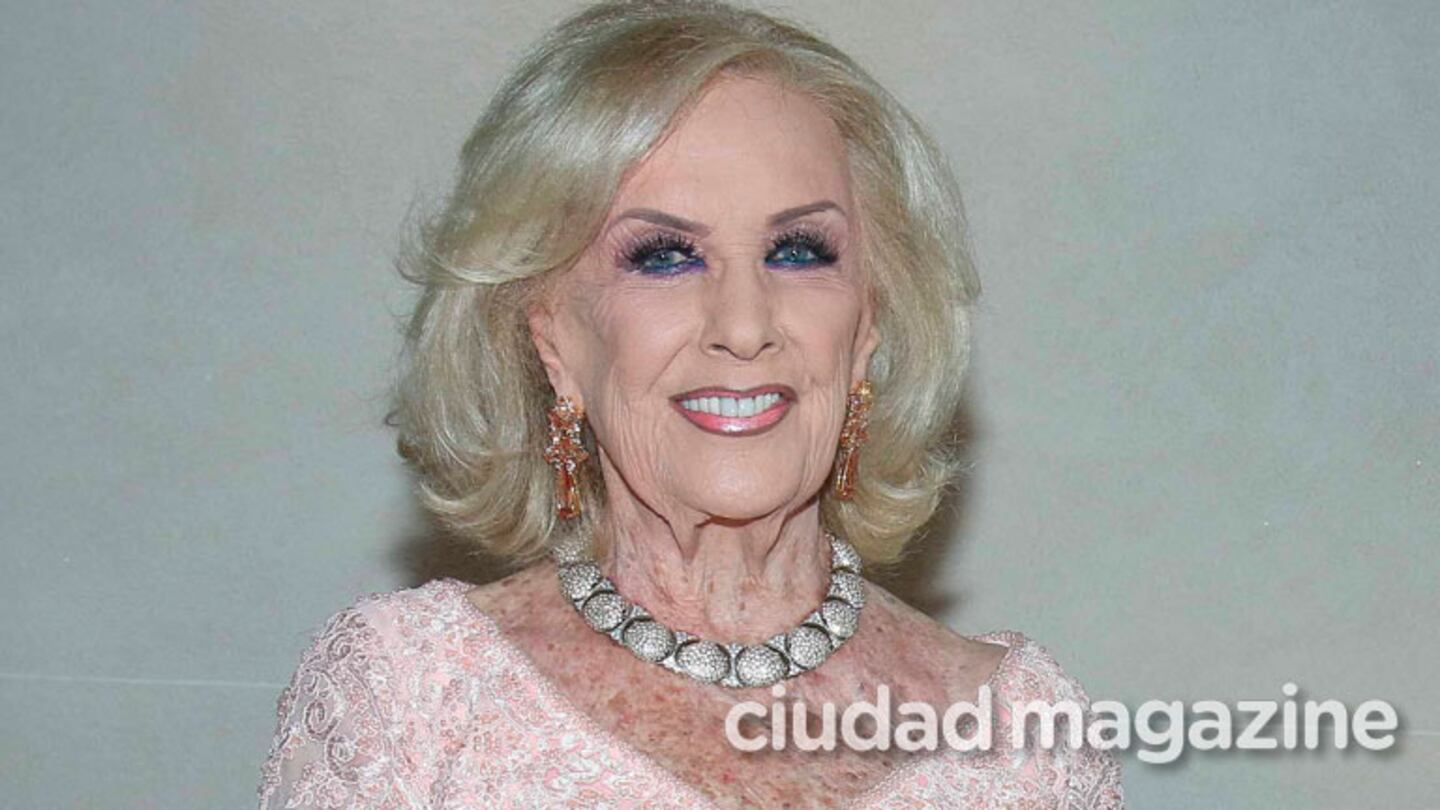 Mirtha Legrand, tras ser dada de alta: Estoy perfecta, maquillada y peinada como para salir al aire