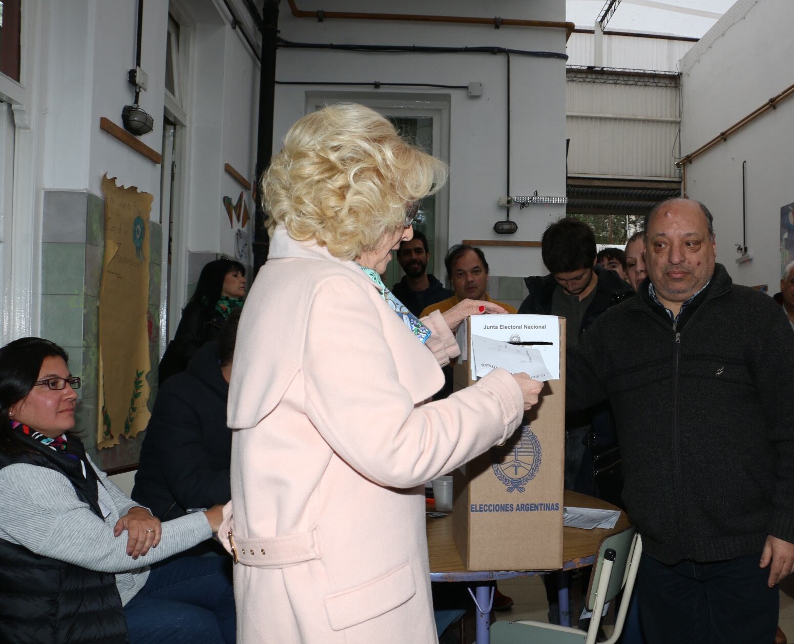 Mirtha Legrand y Susana Giménez votaron en las PASO. (Foto: Movilpress)