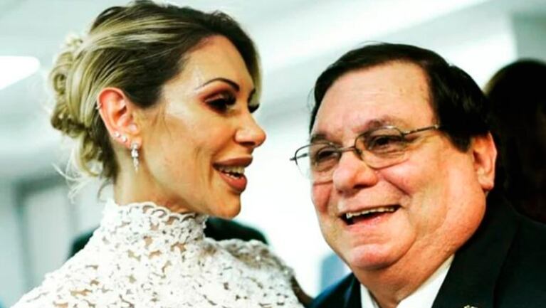 Mónica Farro hizo un desgarrador posteo por la muerte de su papá.